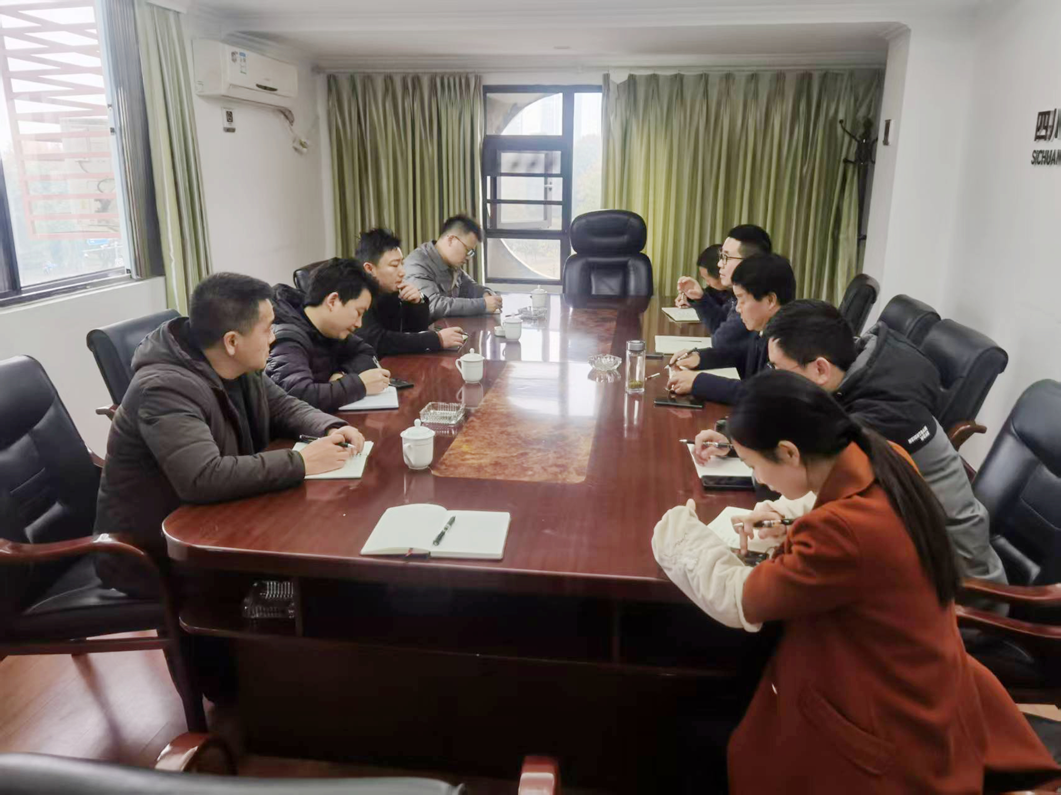 微信图片_20251212104218_148_273 微信图片_20251212104218_148_273