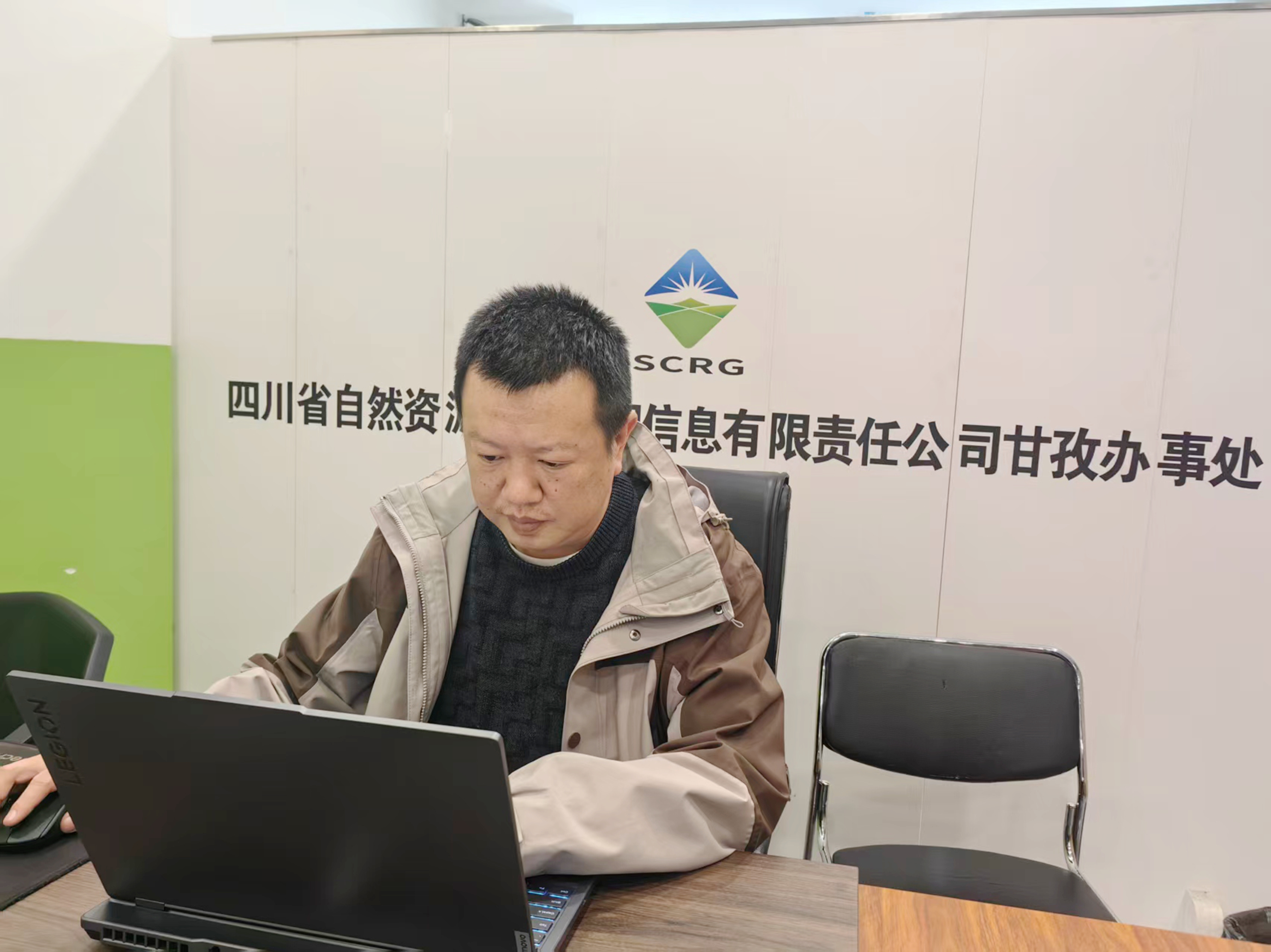卲曦 卲曦