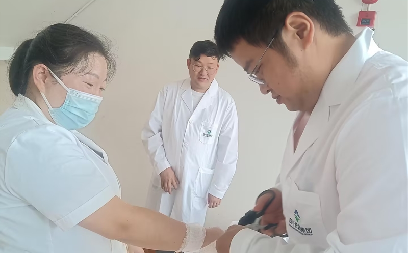 ������˾��չ��ѧ����Ӧ������ ĥ��ʵս����